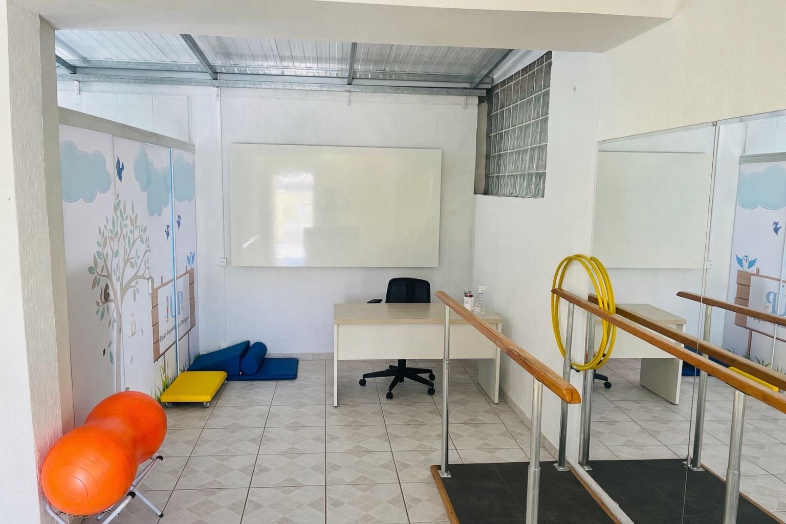 Sala de fisioterapia da UP Espaço Terapêutico e Pedagógico